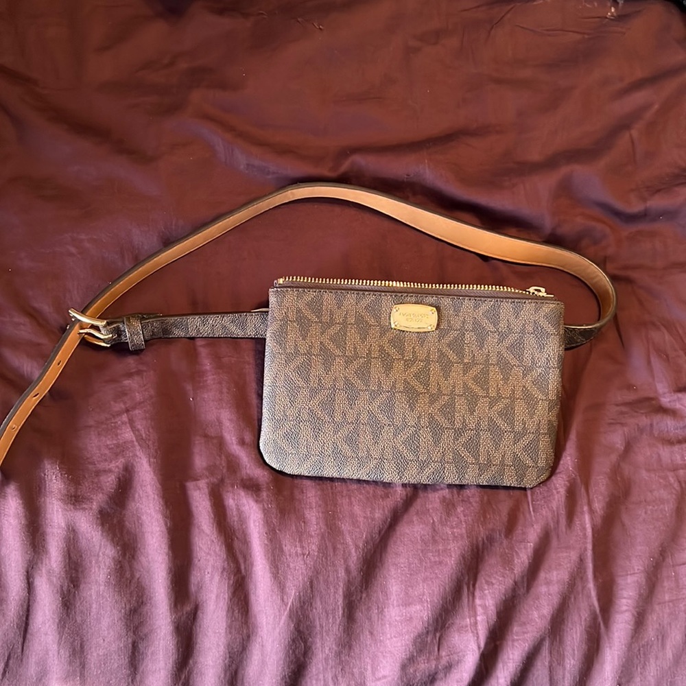 Michael Kors wallet
